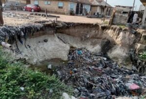 Coomunity cut off by gully erosion at Abata Jagun