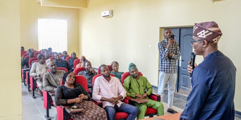 d879ba57 5775 48b1 a84f 6dc629723395